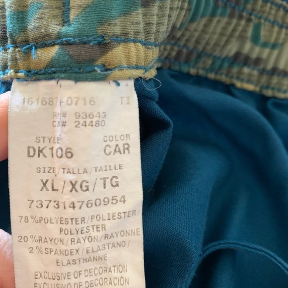 Scrub set - Picture 6 of 6